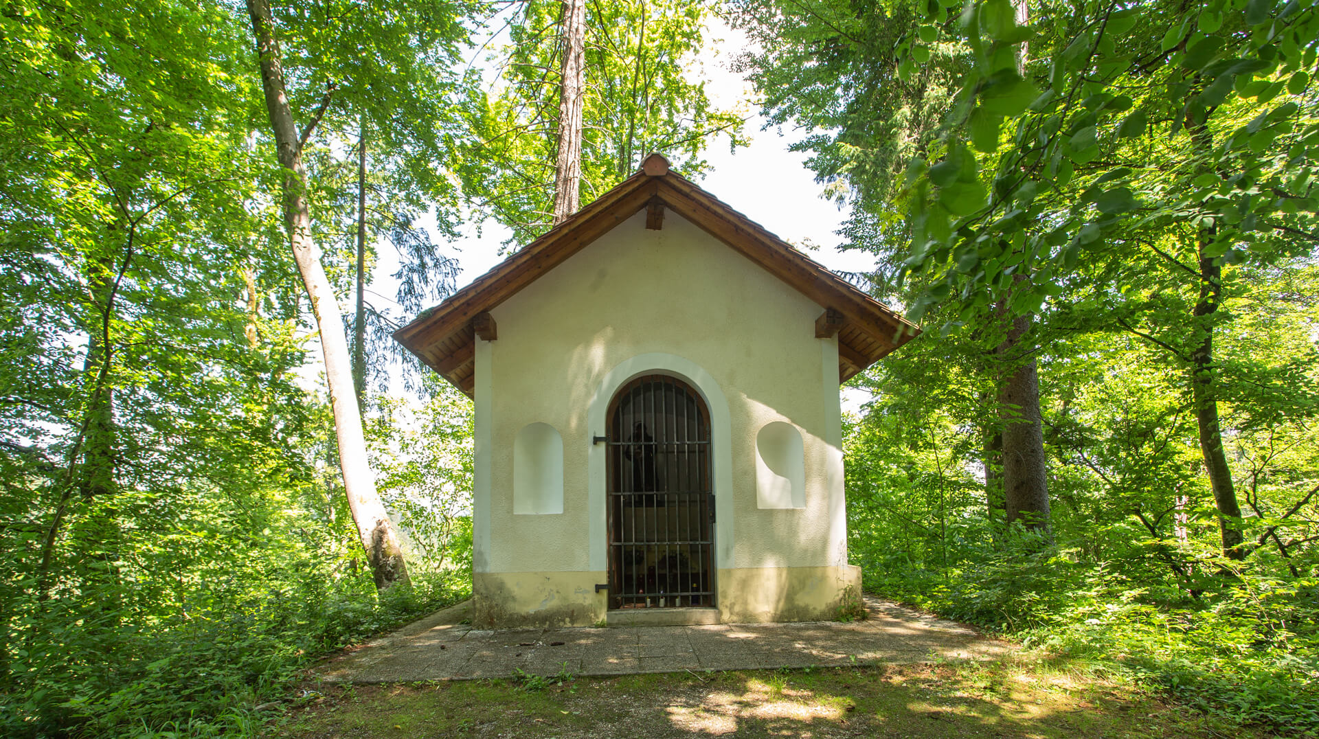 Grad Lihtenberk – Obiščite Šmartno